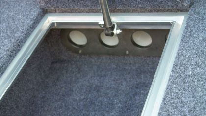 VIZION 440RS Speening Rod Compartment