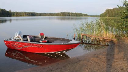 Boat VIZION 440RS Red