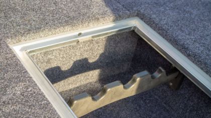 VIZION 440RS Speening Rod Compartment