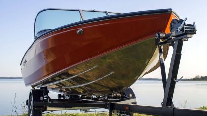Boat VIZION 500 Orange Trailer