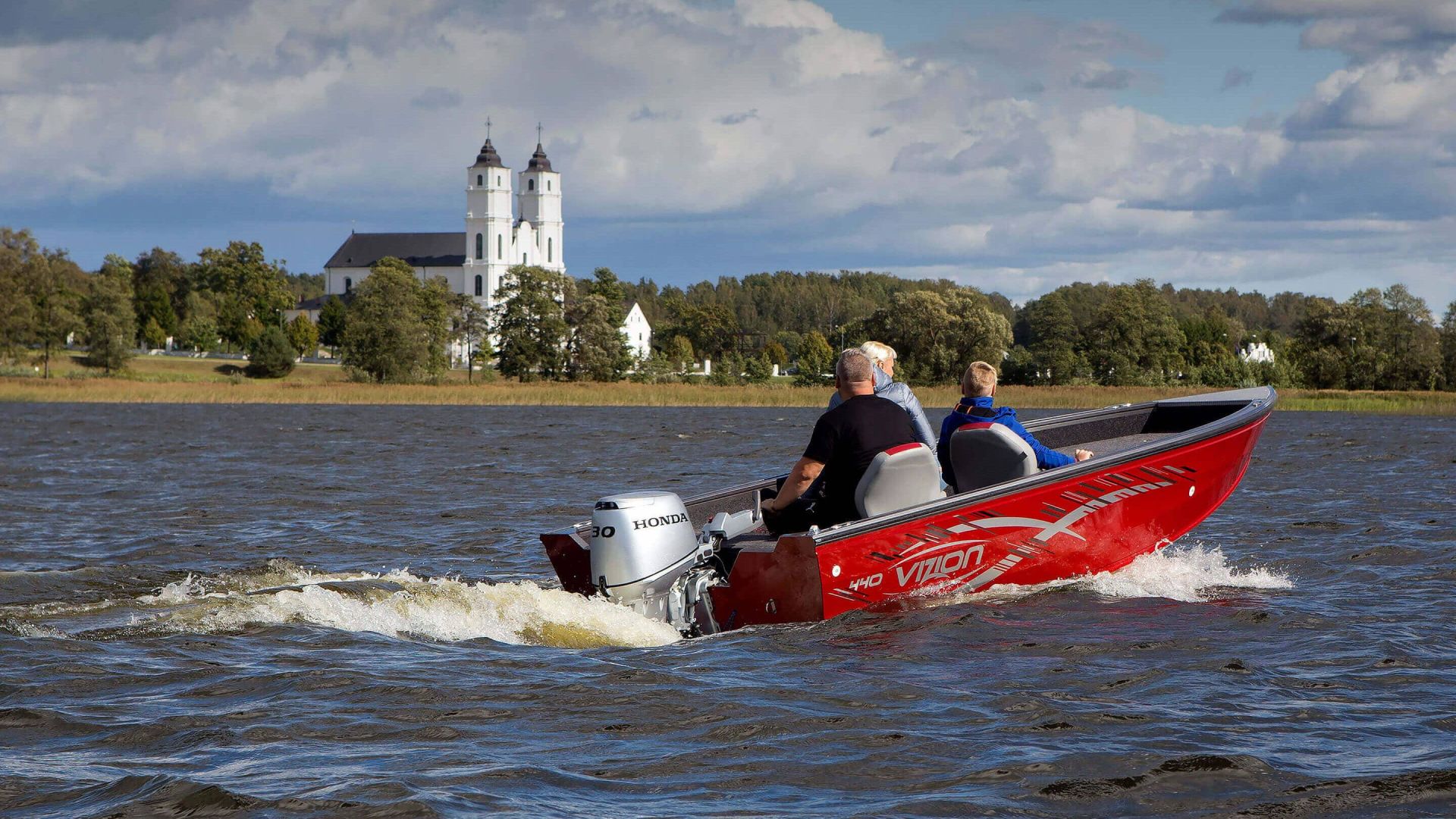 Aluminium Motorboat VIZION 440rs 04