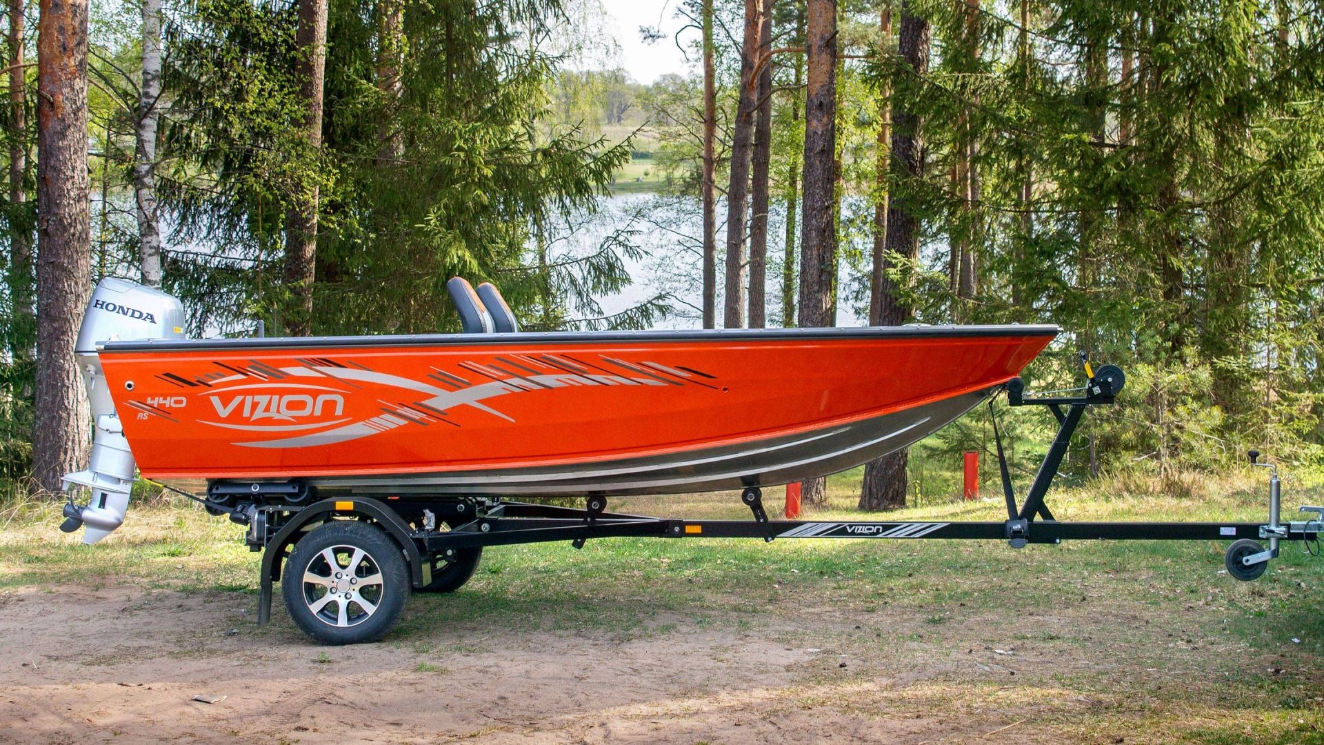 Aluminium Motorboat VIZION 440rs 09