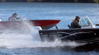 Boat VIZION 440RS & 440CS