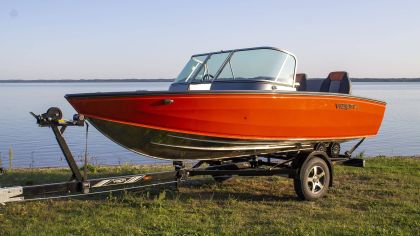 Boat VIZION 500 Orange Trailer