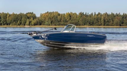 Boat VIZION 470 Blue Chrome