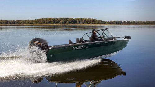 Boat VIZION 600 Green Chrome