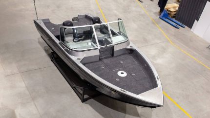 Boat VIZION 470 pro