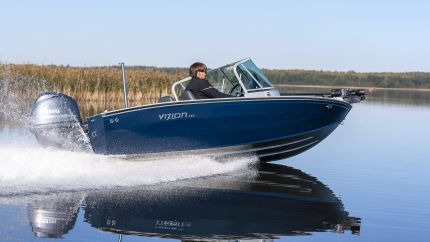 Boat VIZION 470 Blue Chrome