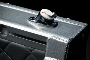 MOTORBOAT VIZION 560 interior