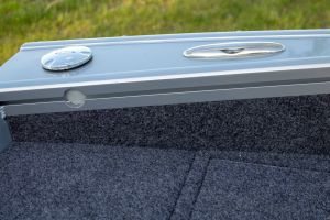 Boat VIZION 470 T-Slot & Fuel Tank Cover