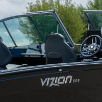 vizion boat 560 side view