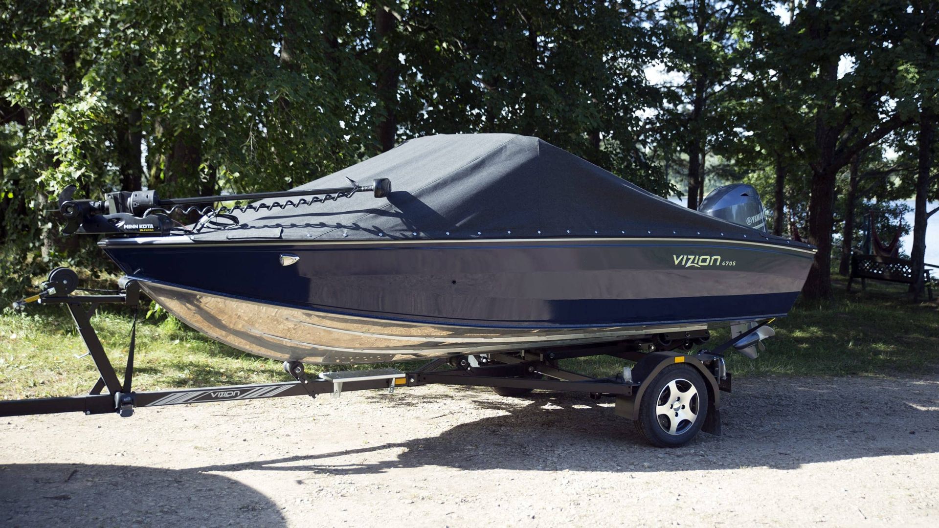Boat VIZION 470s Blue Chrome