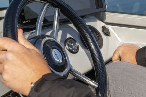 Boat VIZION 470 Wheeling