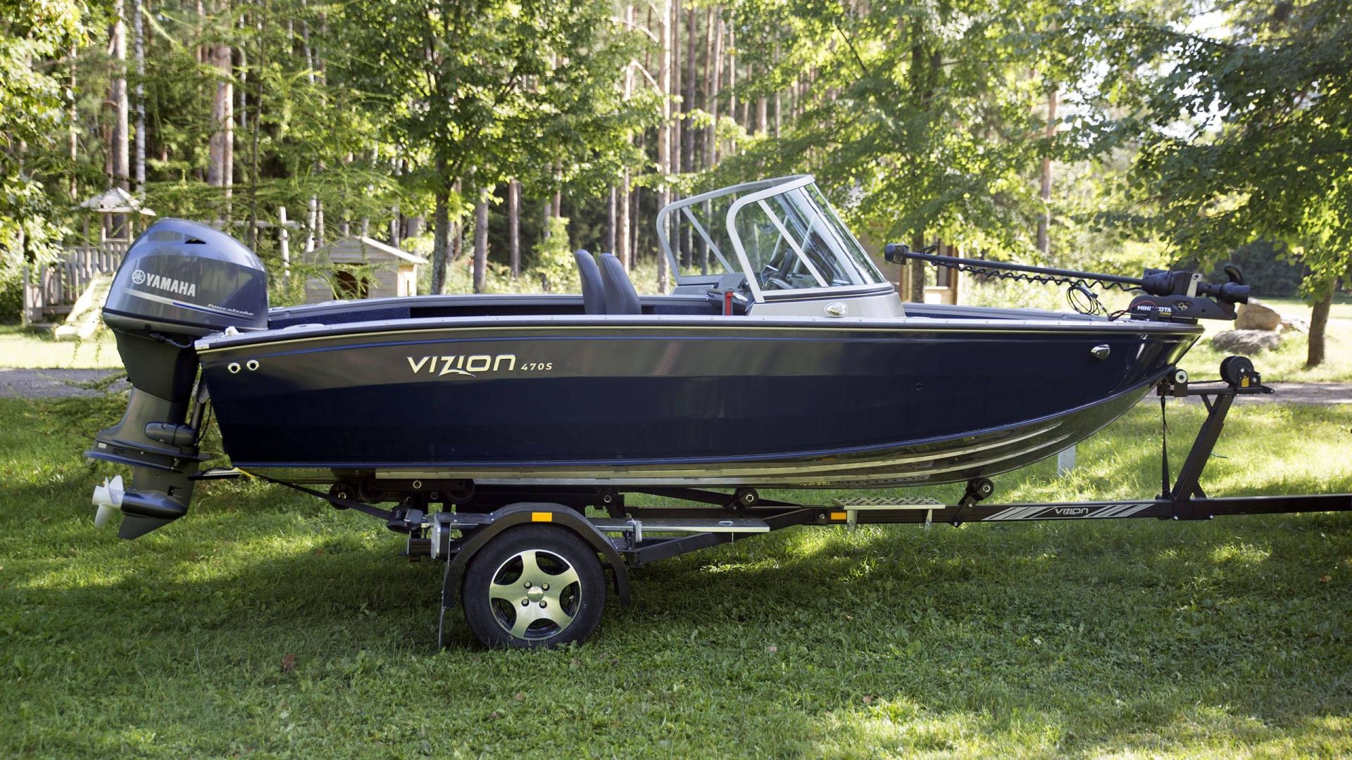 Boat VIZION 470s Blue Chrome