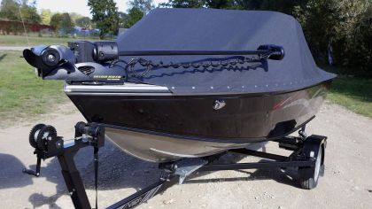Boat VIZION 440CS Cover