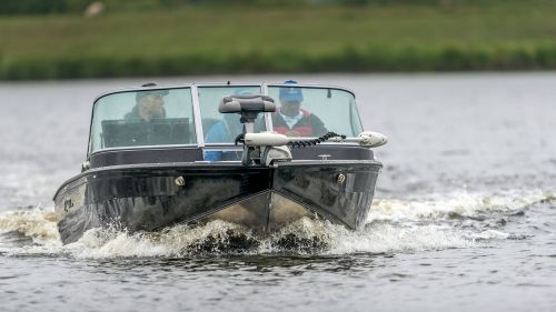 vizion boat 560 black