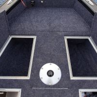 vizion boat 600 front compartments