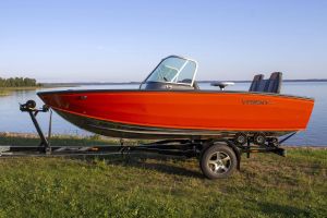 Boat VIZION 500 Orange Trailer