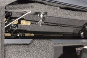 Boat VIZION 470 Spinning Compartment