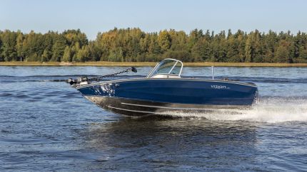 Boat VIZION 470 Blue Chrome