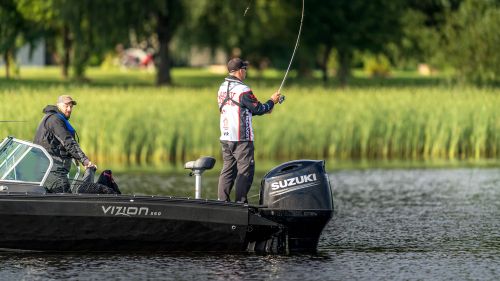 vizion boat 560 black