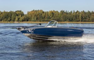 Boat VIZION 470 Blue Chrome