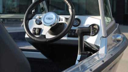 Boat VIZION 440CS Wheeling