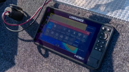 vizion boat 560 Fishfinders & Chartplotters mount